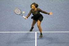 Serena Williams macha na pożegnanie, grając swój ostatni mecz na US Open