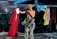 Katy Perry Totally Shaded Taylor Swift na gali MTV Video Music Awards 2017