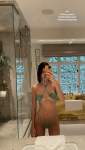 Kendall Jenner'ın Cehennem Gibi Sıcak String Bikini Nereden Alınır?